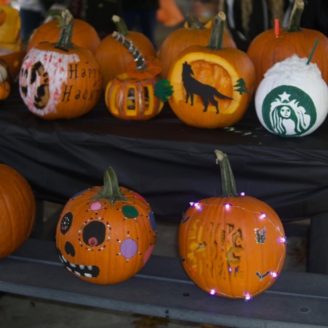 Pumpkin Parade of Worlds
