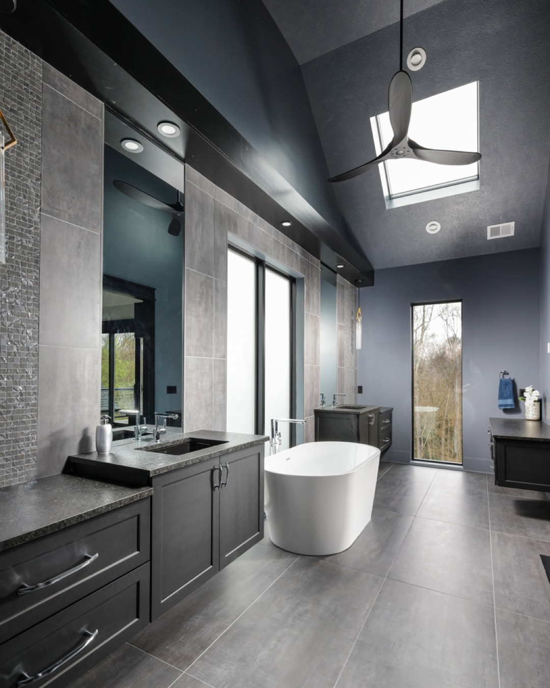 Sleek & Architectural