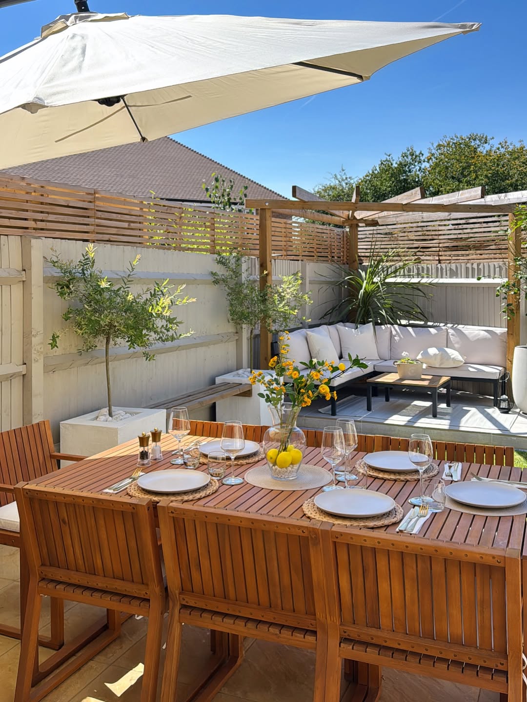 Warm Modern Backyard Hosting