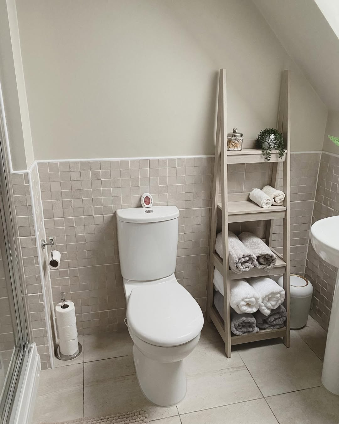 Small Bathroom Storage Hero