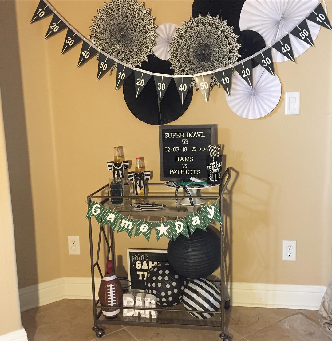 Bold Black & White