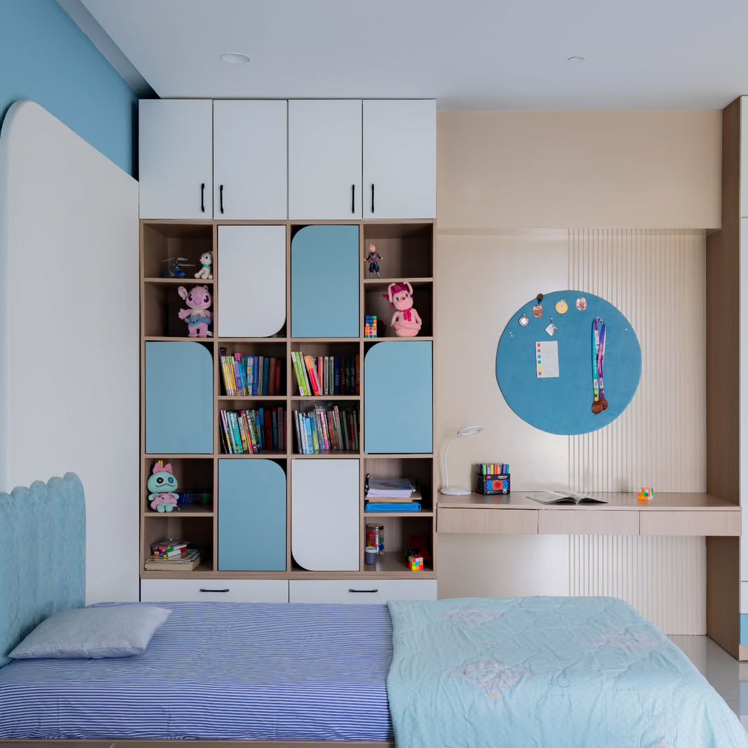 Smart Blue Storage