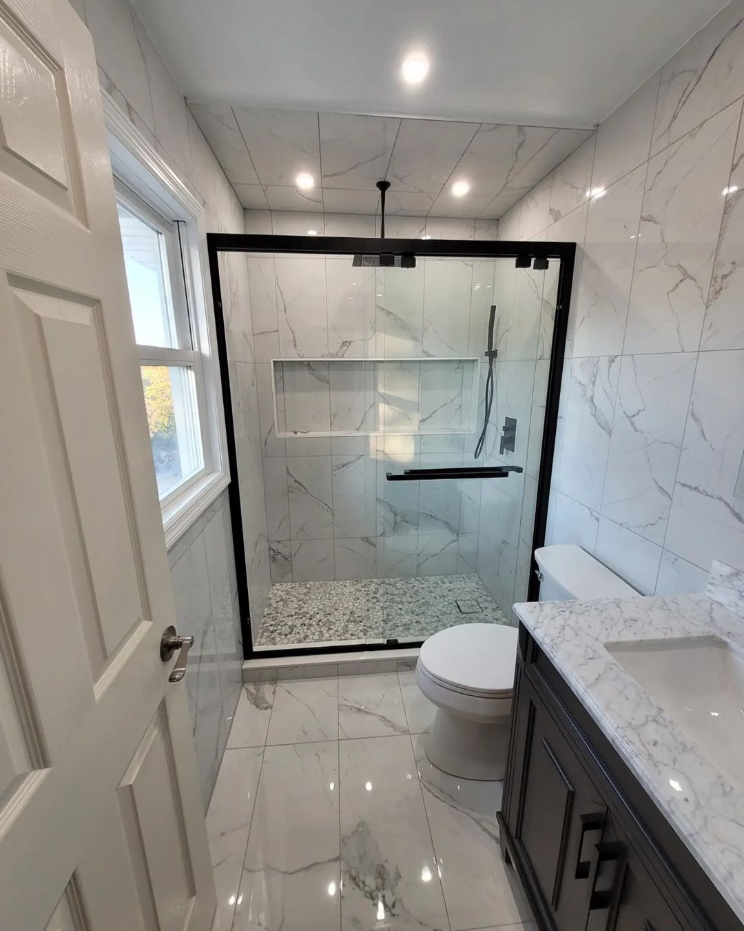 Modern Shower Confidence