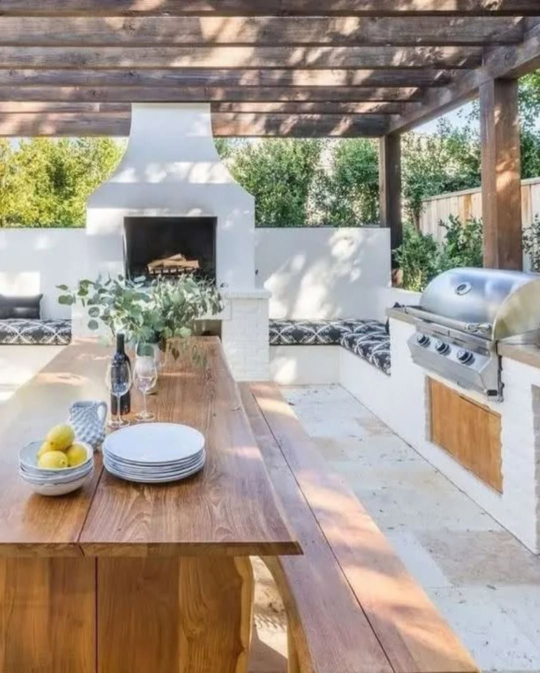 Poolside Courtyard Cool