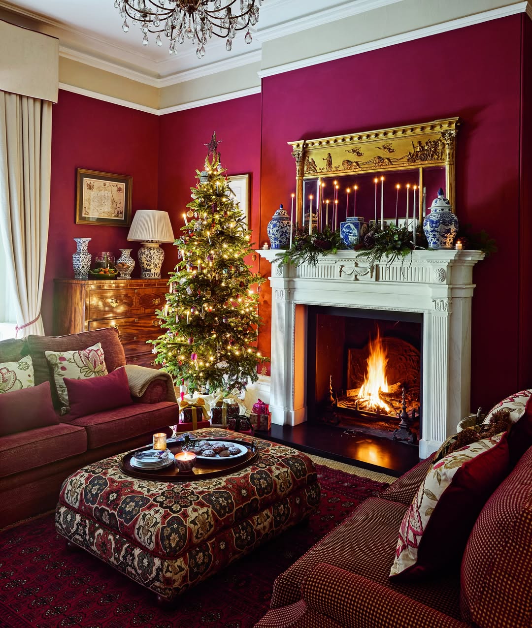 Classic Christmas Grandeur