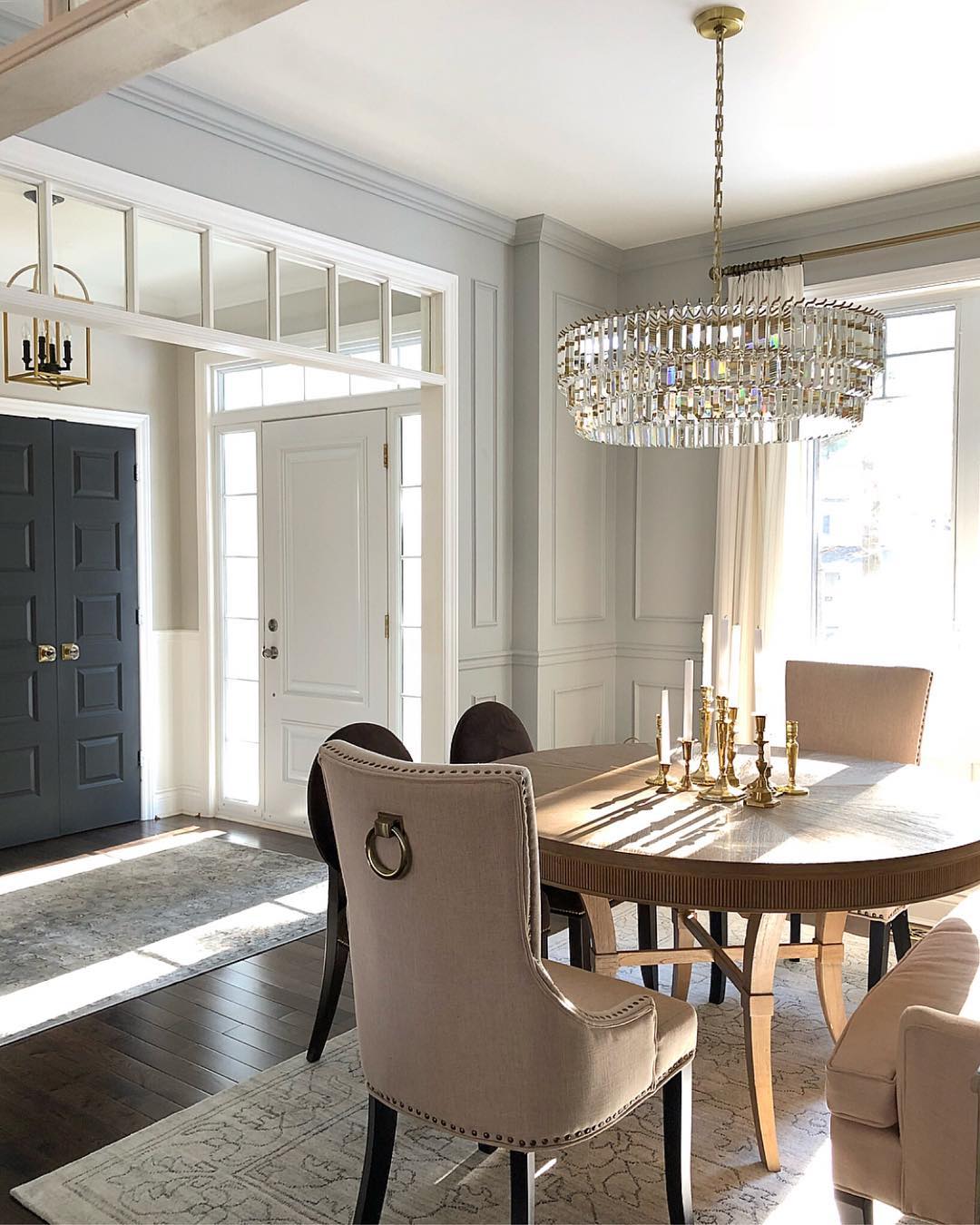 Classic Meets Glam Dining