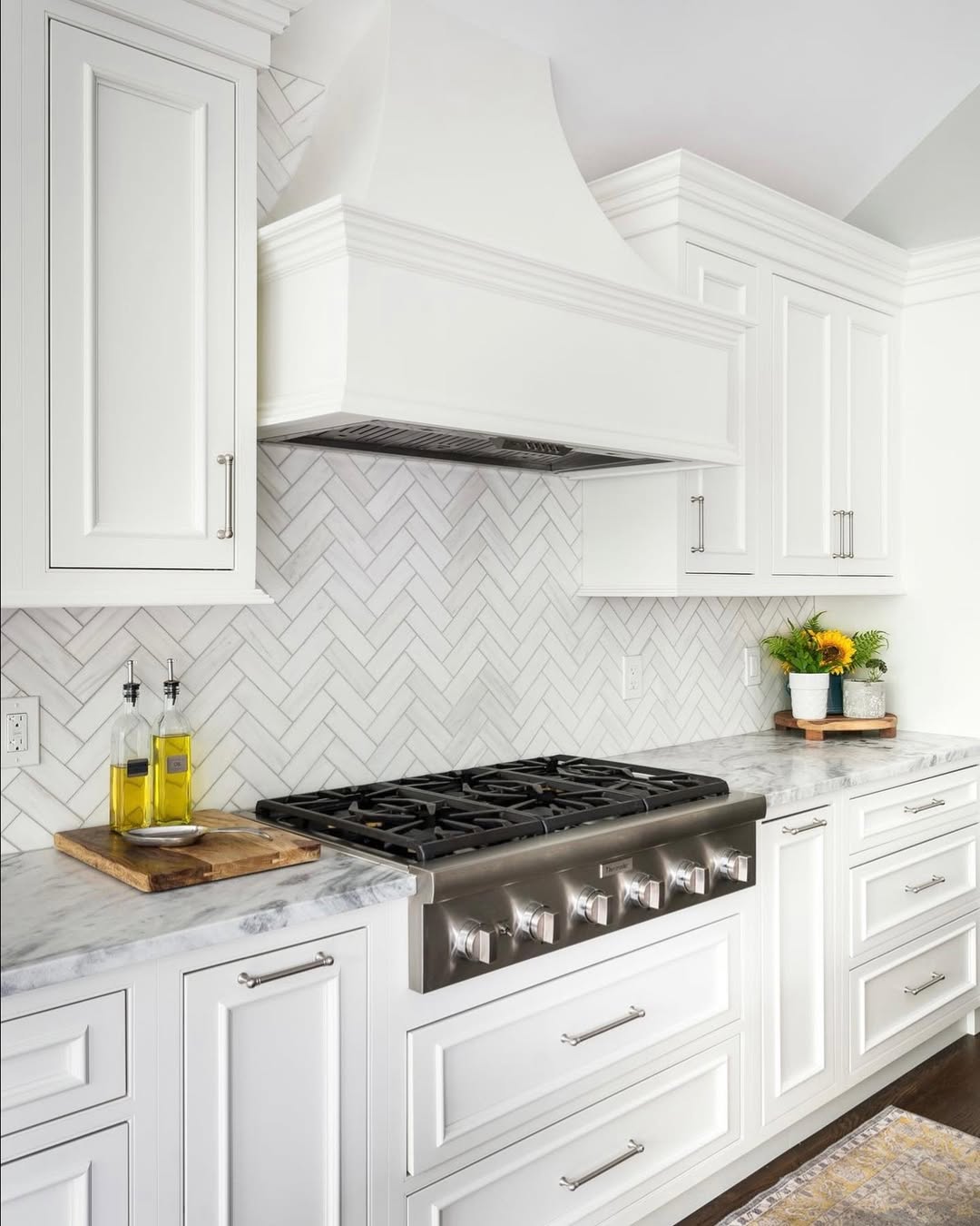 Crisp Herringbone Classic