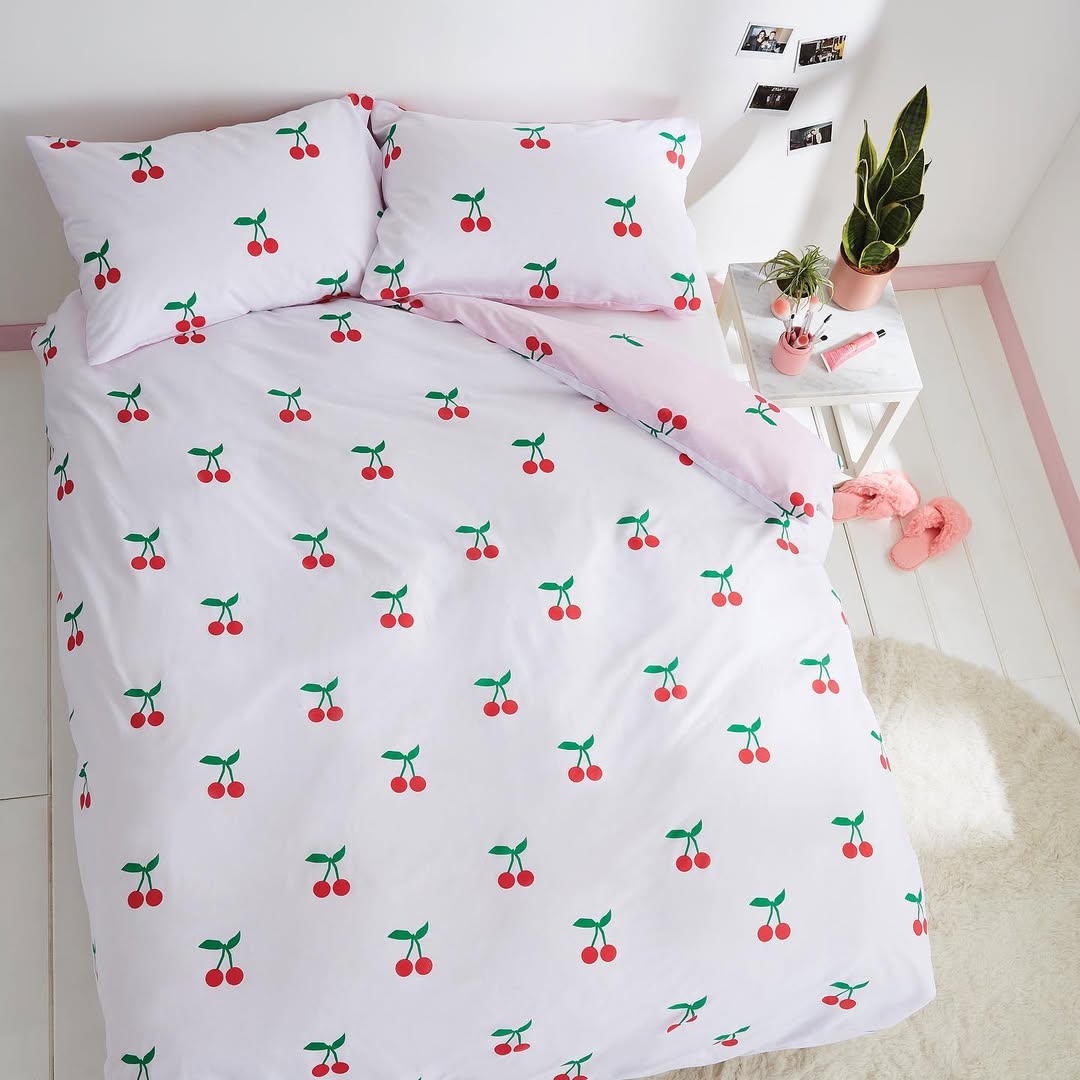 Clean & Cute Cherrycore