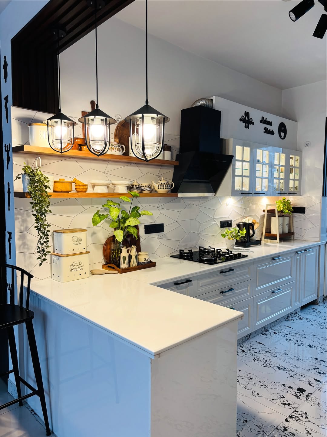Charming Cottage Shelf Kitchen