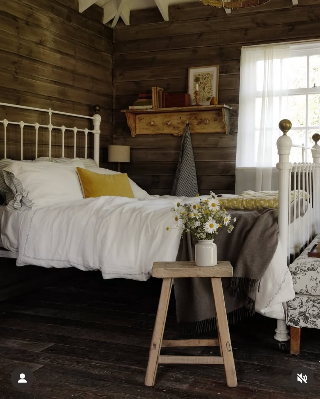 Cottage Layers + Wildflowers