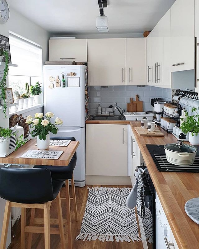 Smart Dining Galley