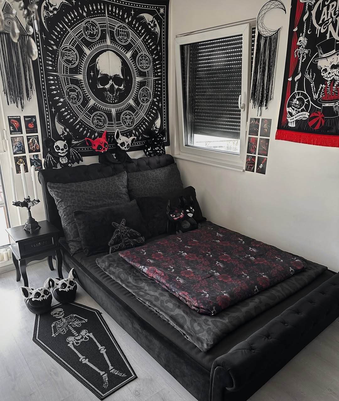 Skeleton Dreams