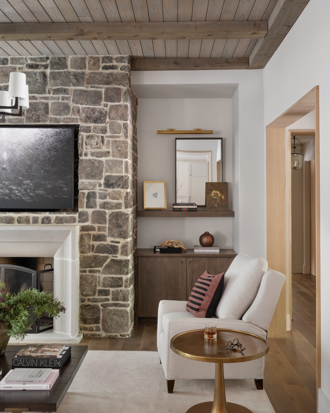 Earthy Luxe