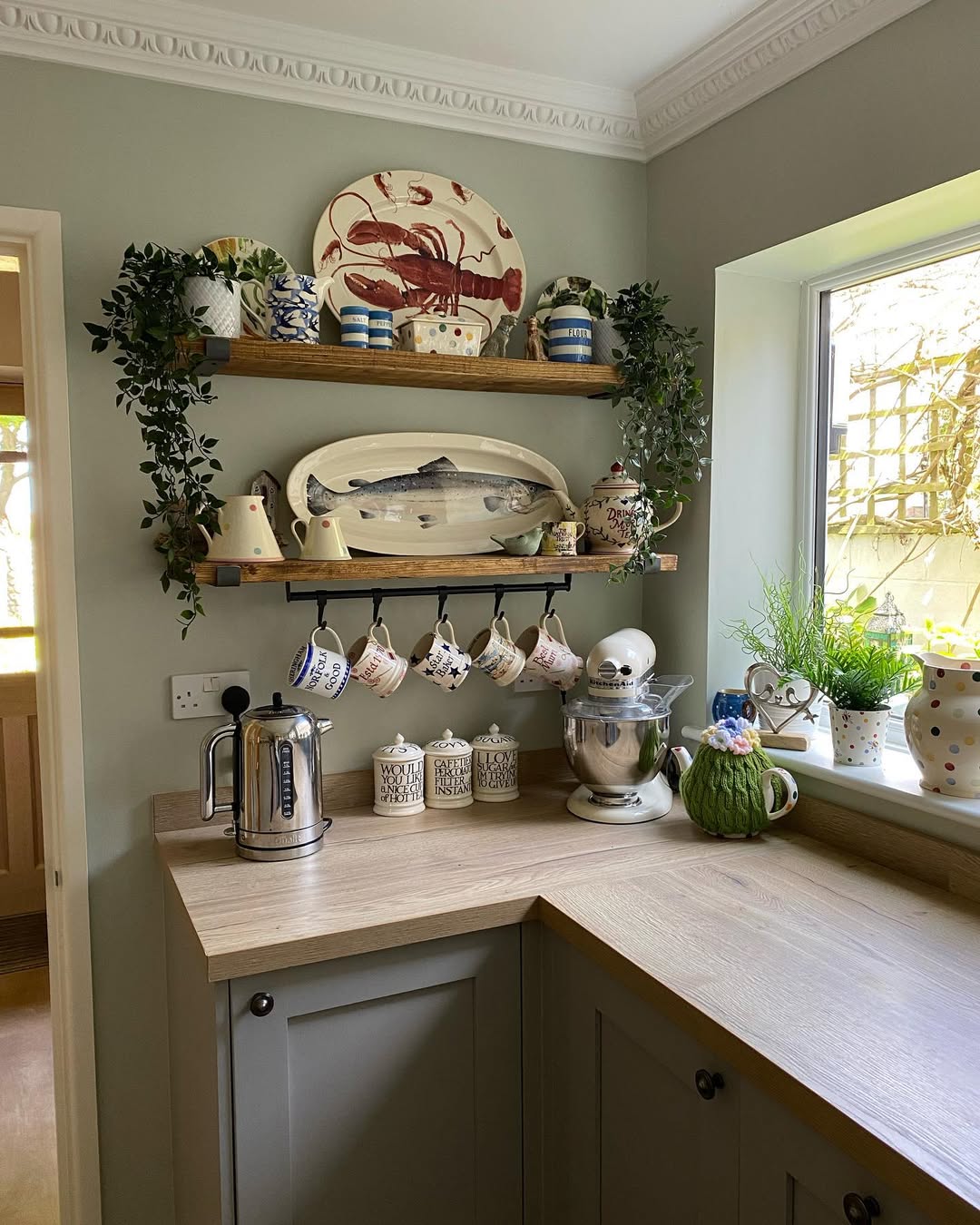 Cozy English Charm