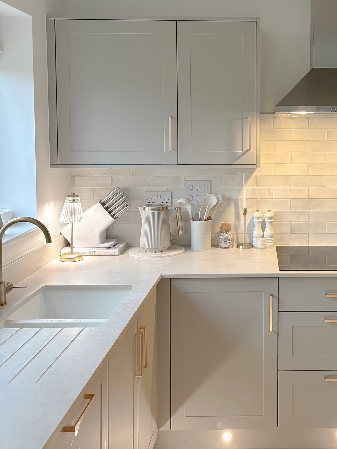 Soft Neutral Everyday Kitchen