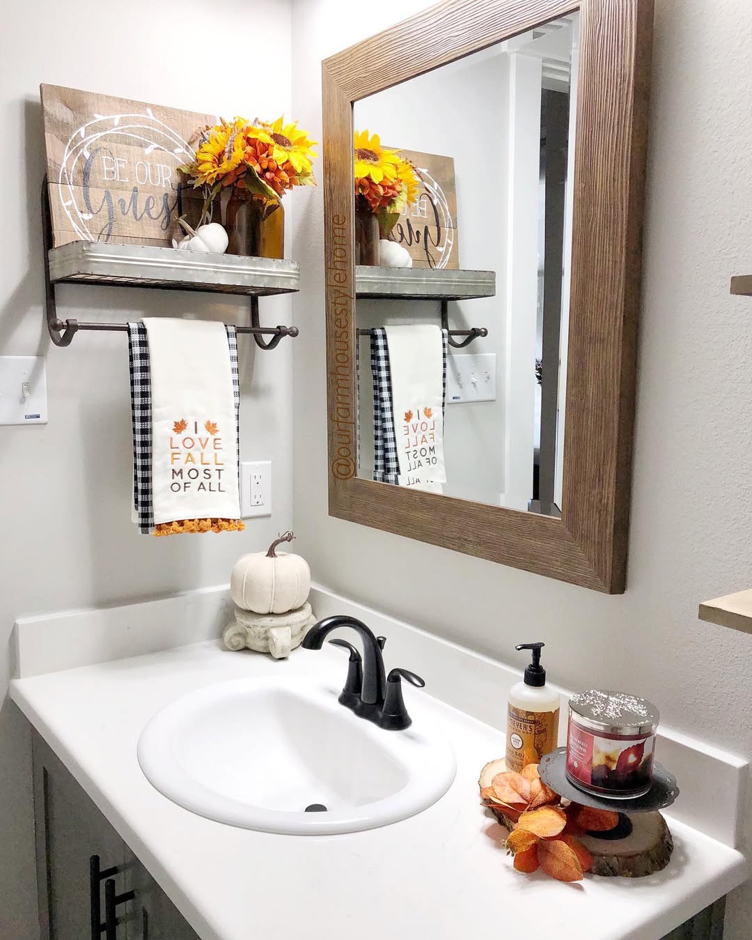 Farmhouse Fall Vibes