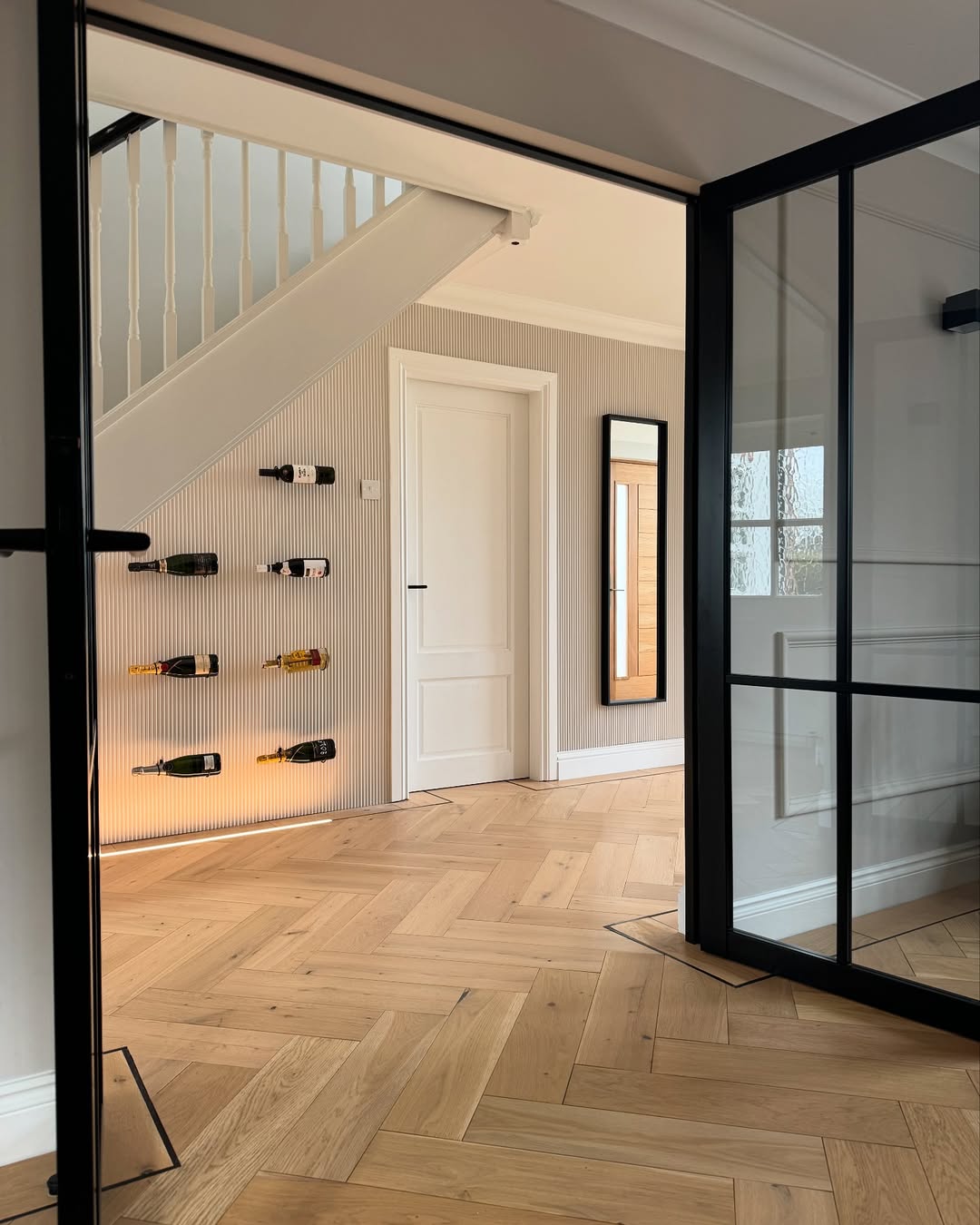Floating Wall Chic