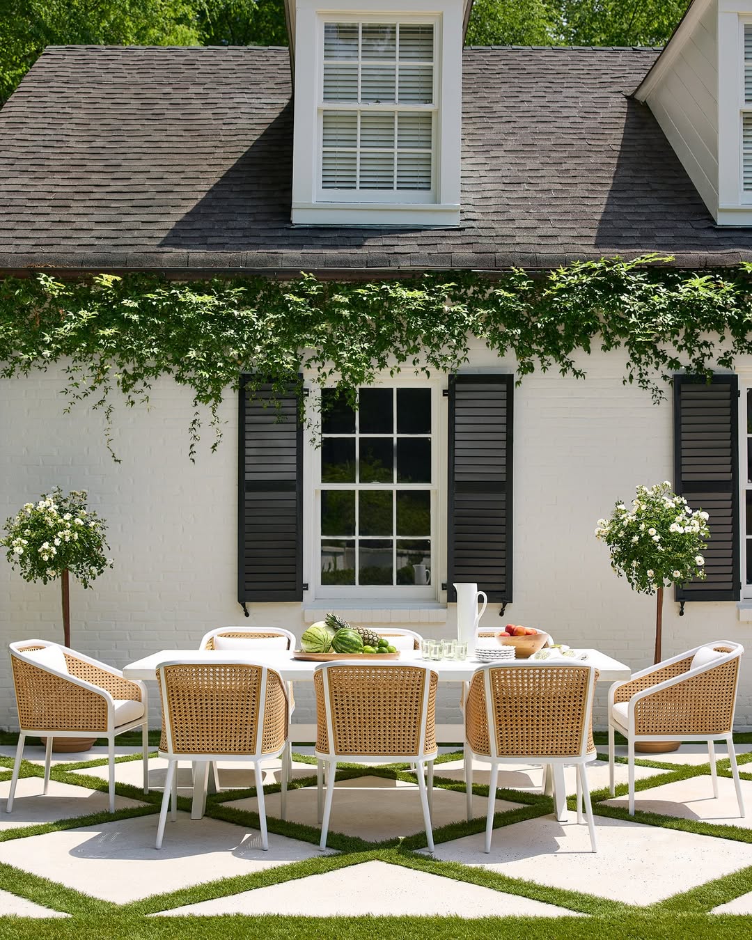 Garden-Party Perfection