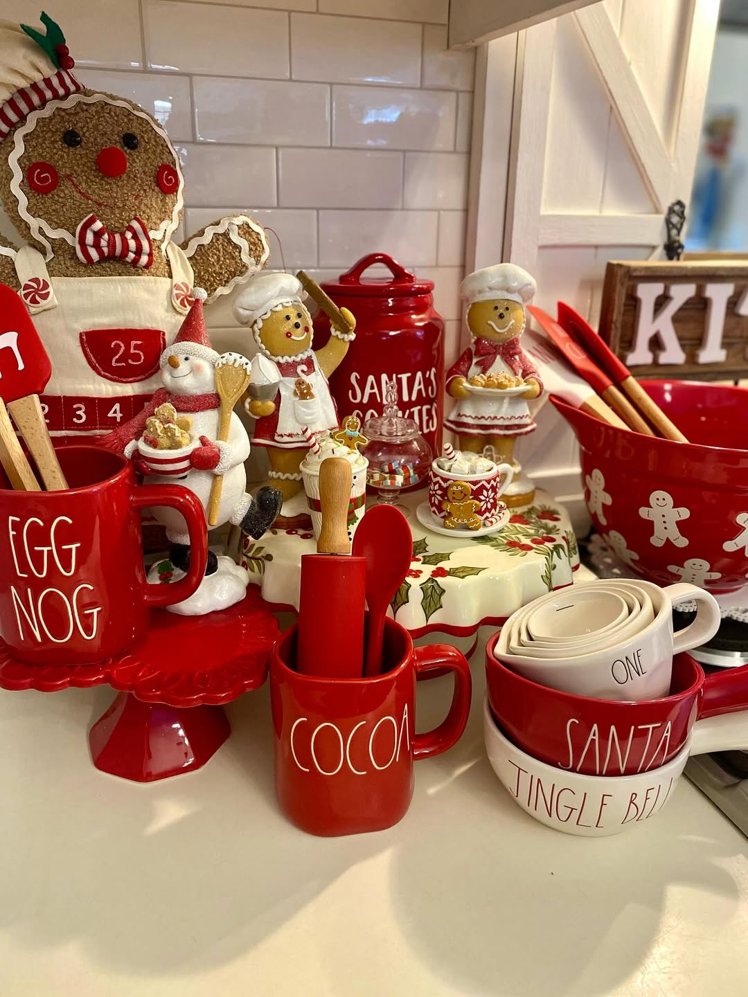 Santa’s Sweet Kitchen