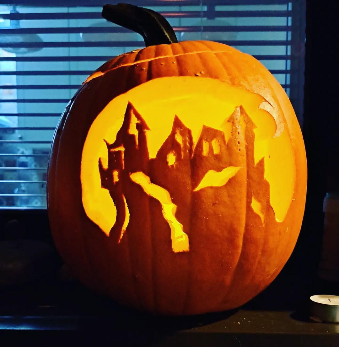 Haunted Castle Glow