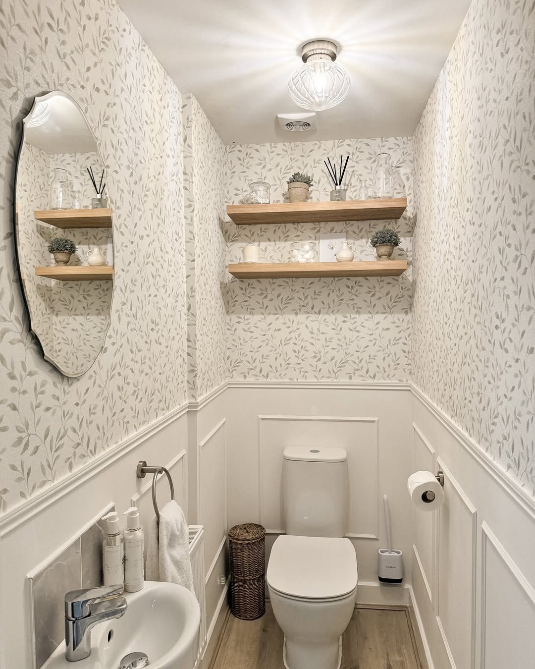 Light & Airy Shelved Nook