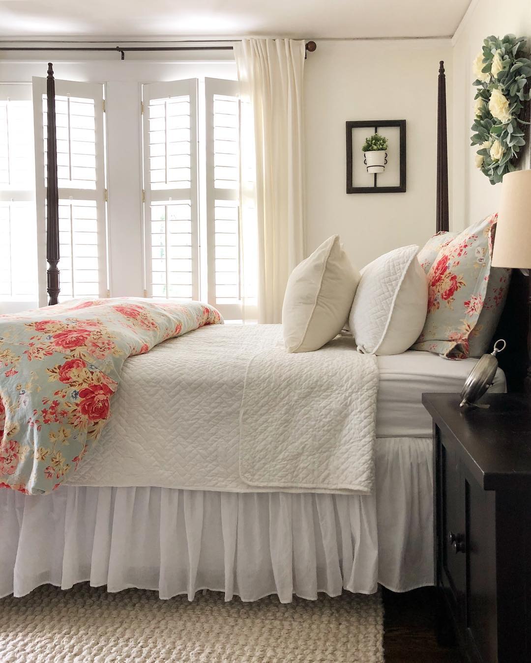 Soft Floral Lightness