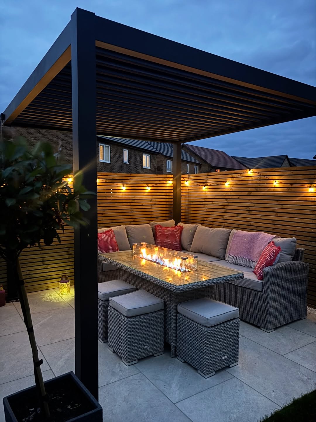Dusk-Lit Aluminum Retreat