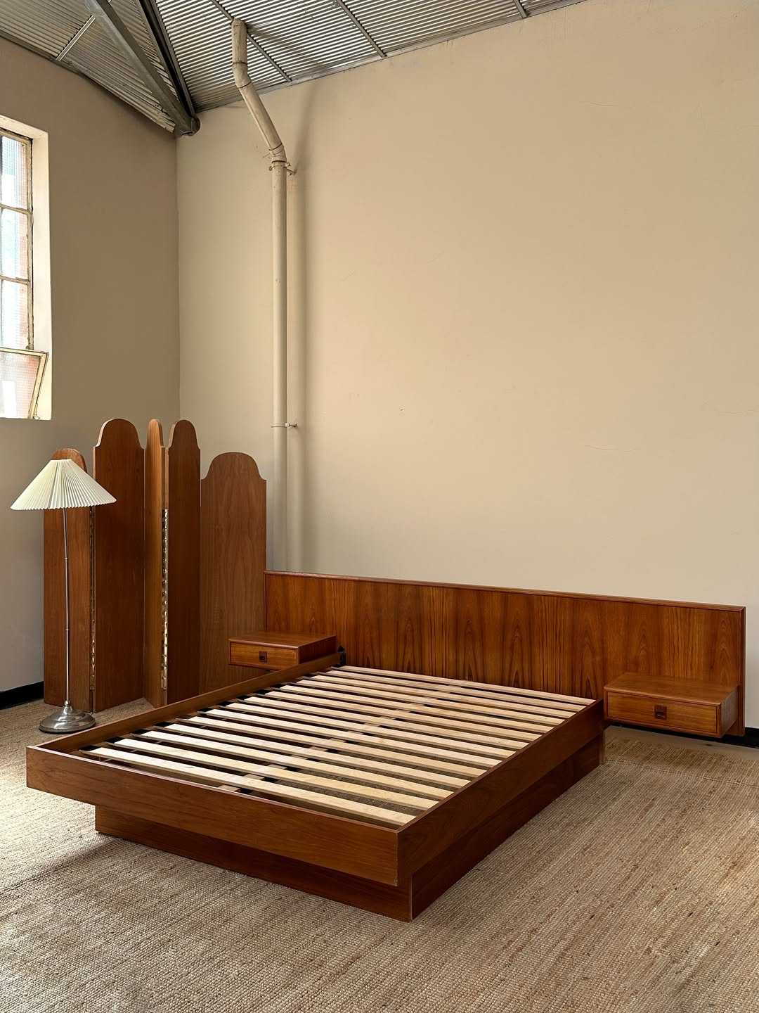 . Mid-Century Minimal