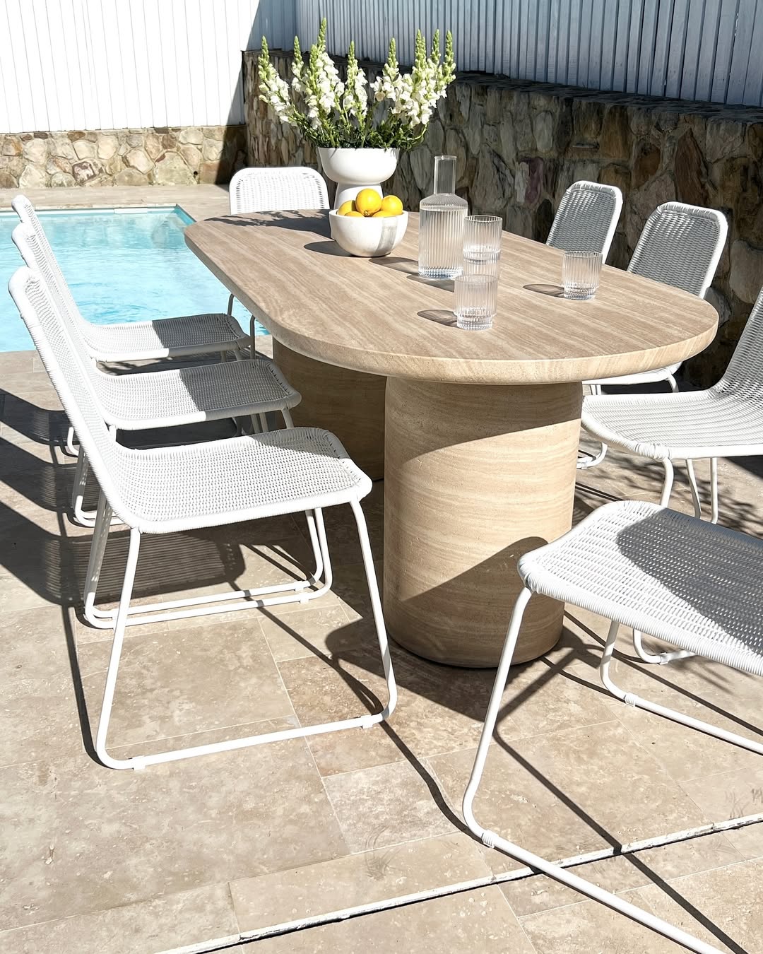 Poolside Minimal Dining