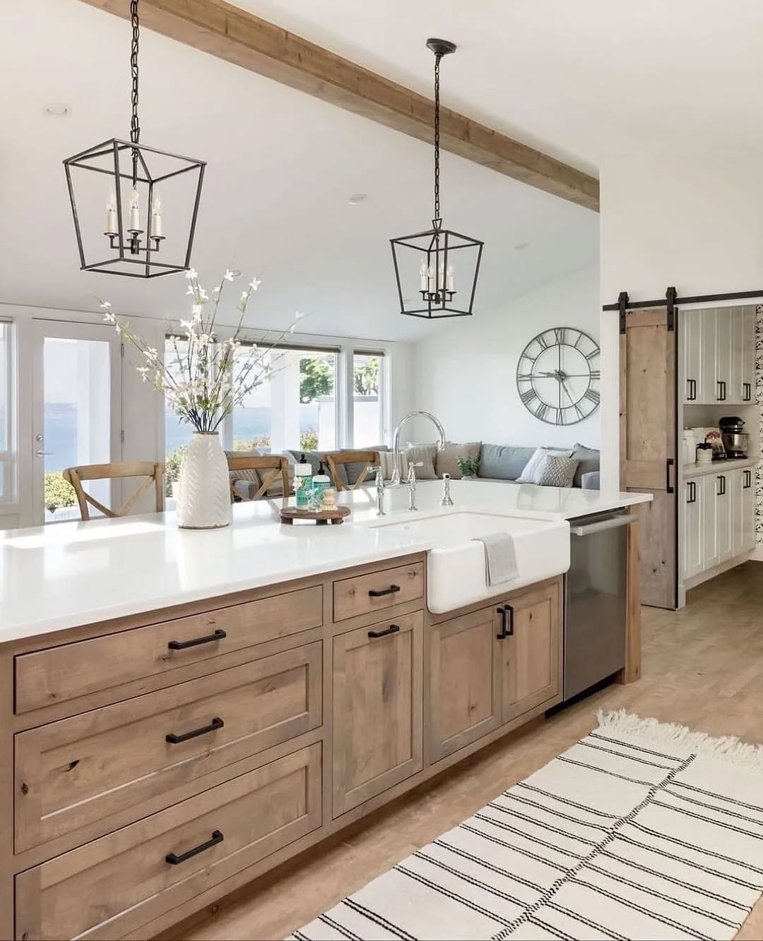 Modern Farmhouse Flow
