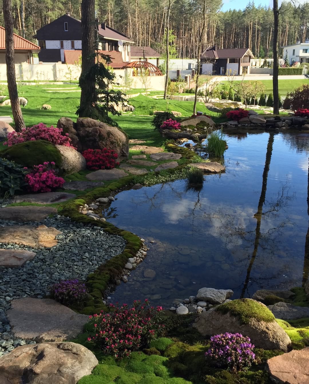 Mossy Pond Path