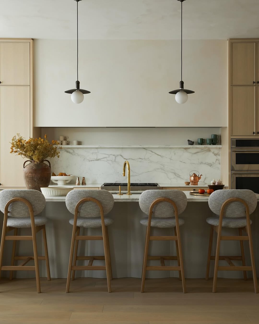 Moody Meets Modern