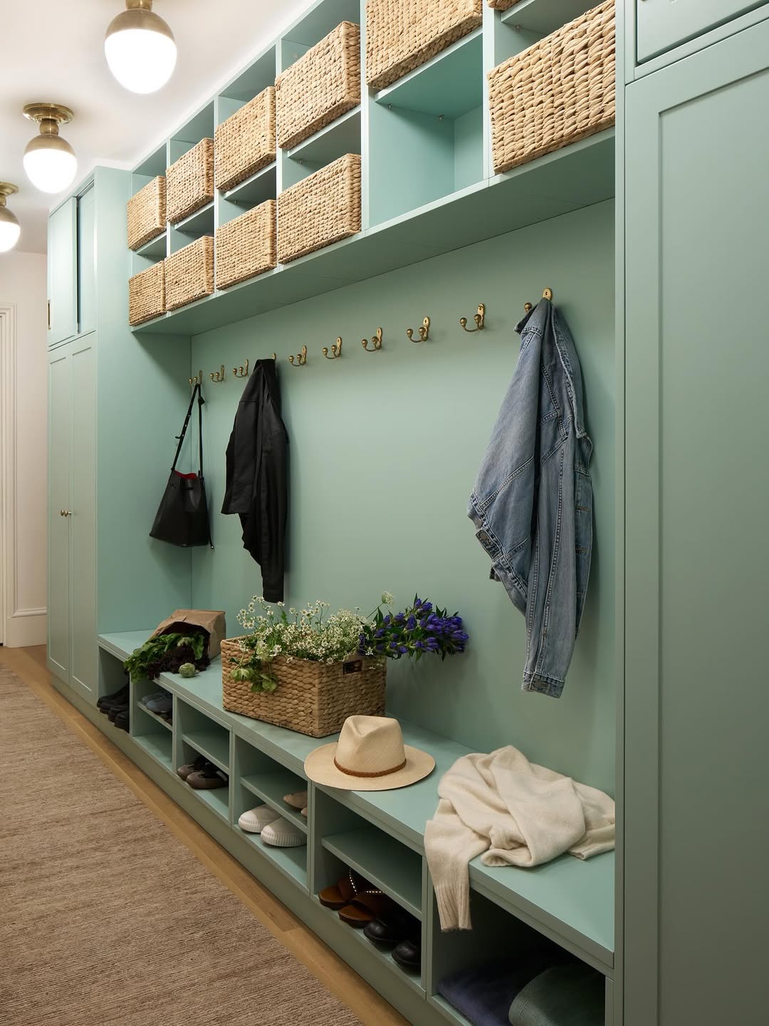 Fresh & Functional Mudroom Magic