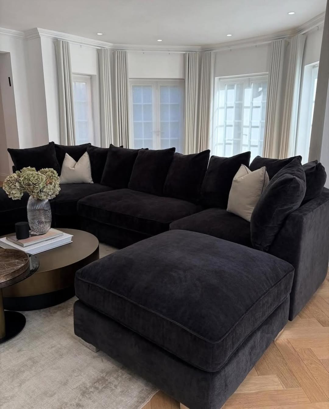Oversized Comfort Sectional