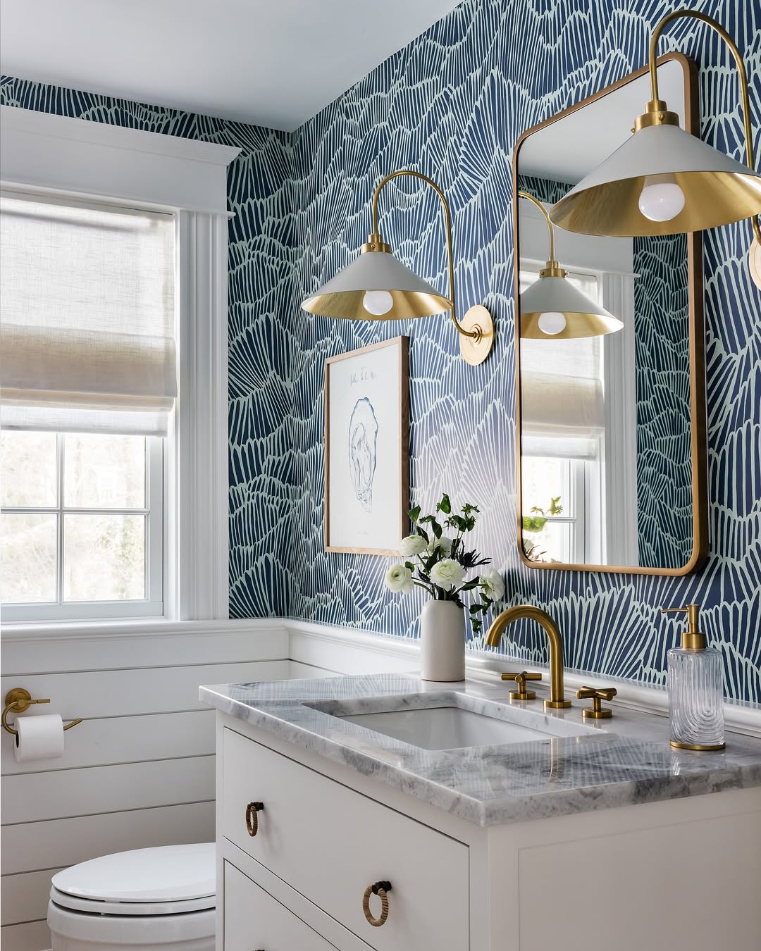 Graphic Blue With Personality