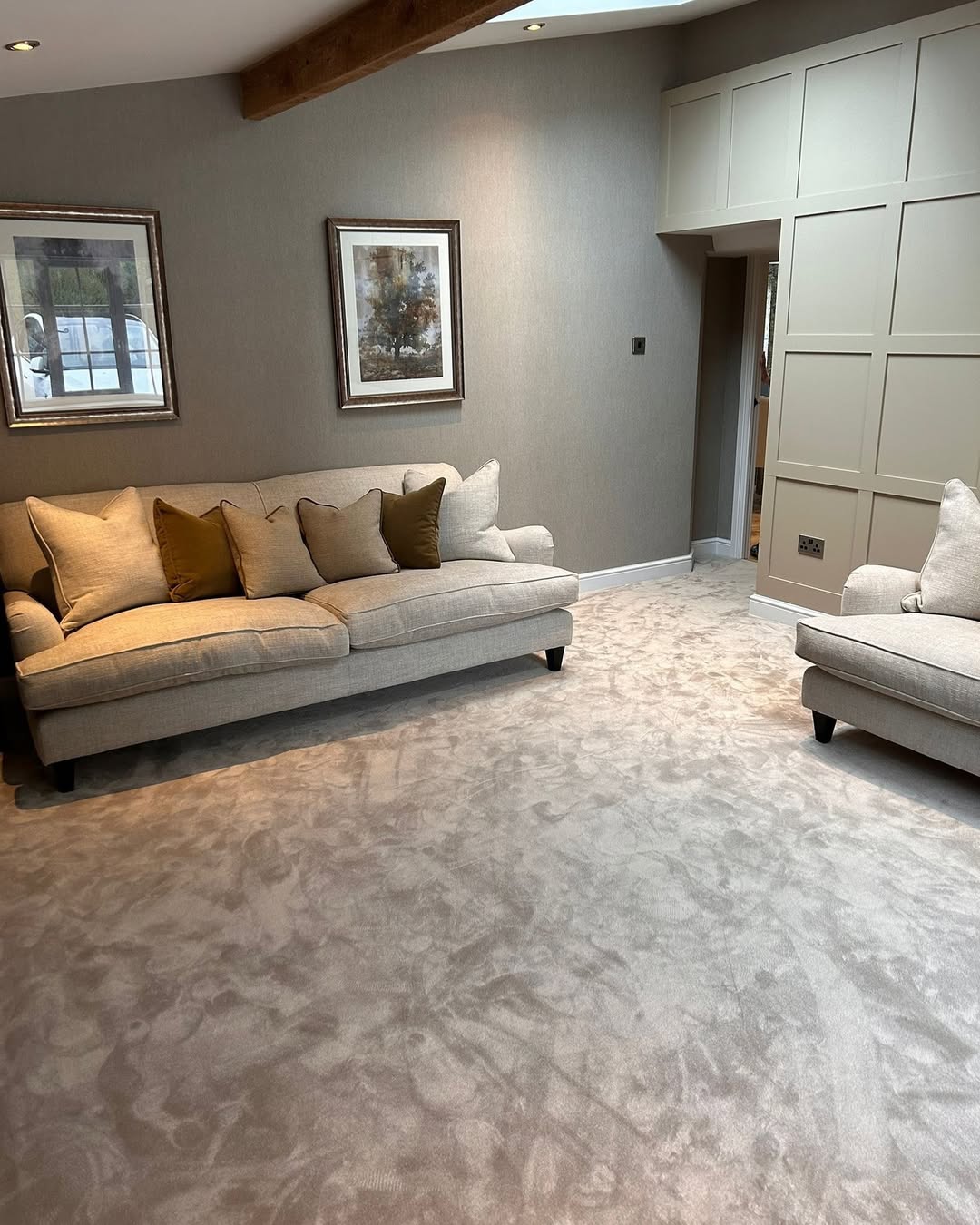 Plush Luxury Carpet Comfort