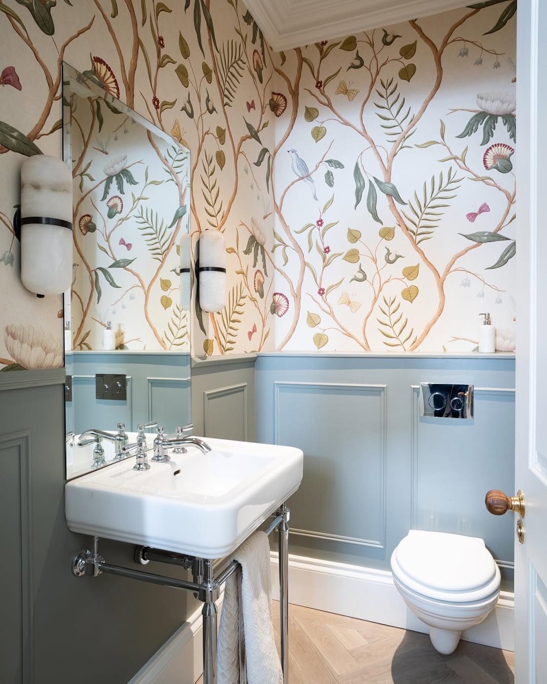 Botanical Powder Room Moment