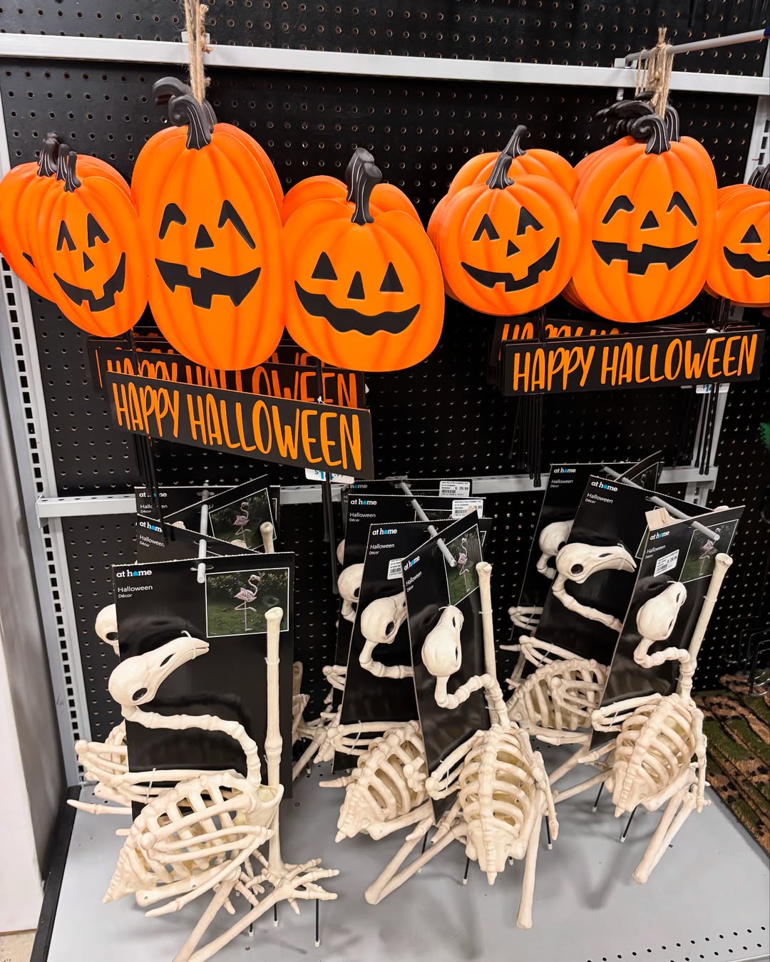 Classic Pumpkin Signs