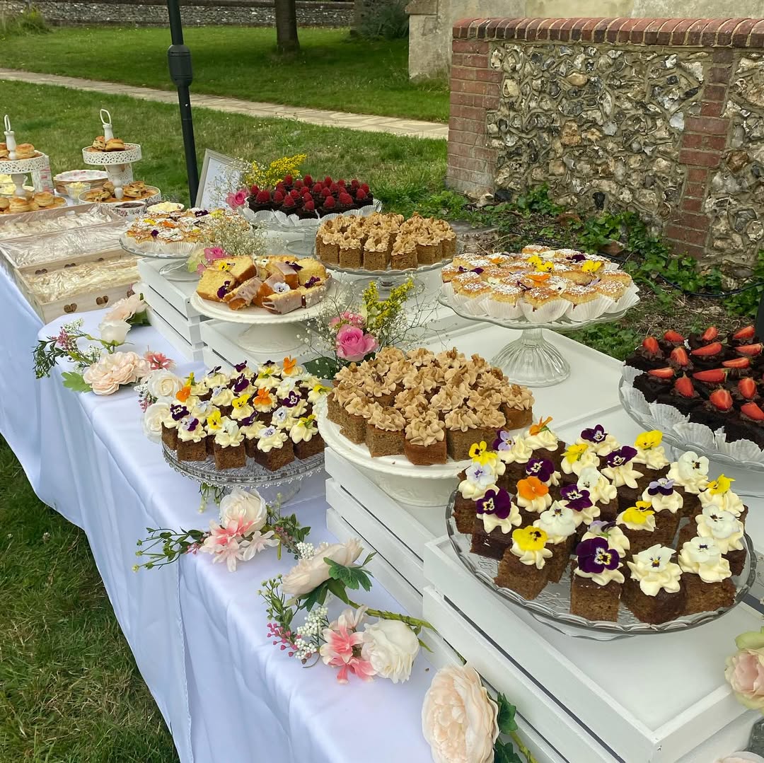 Dessert Table Royalty