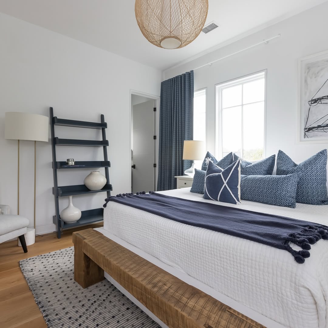 Moody Navy & Sculptural Layers
