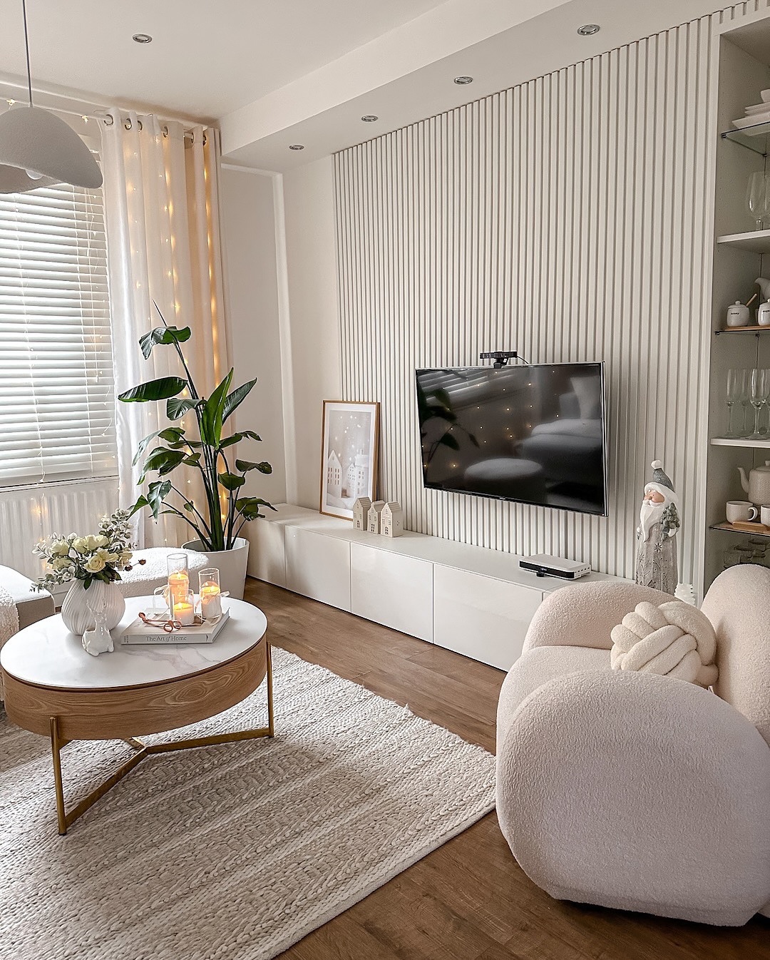 Cozy Chic Corner