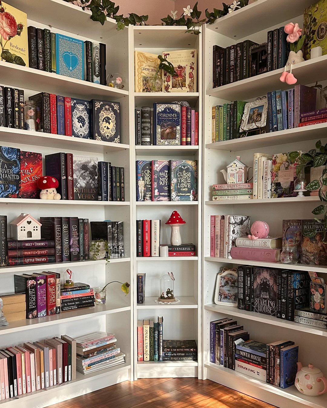 Fairytale Shelves