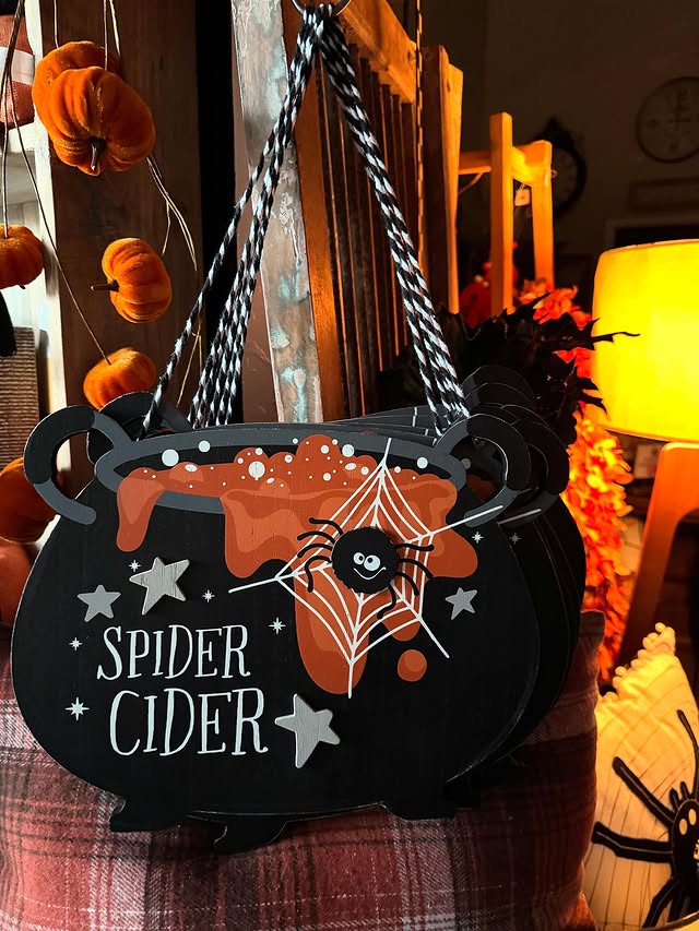 Spider Cider Charm