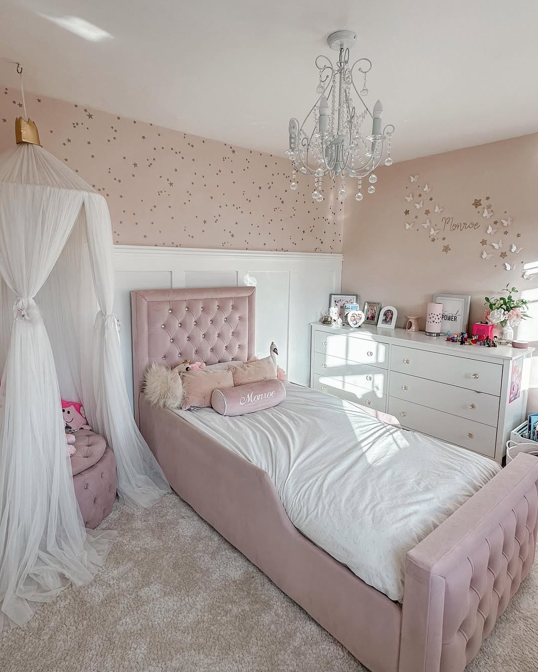 Blush Starry Princess Room