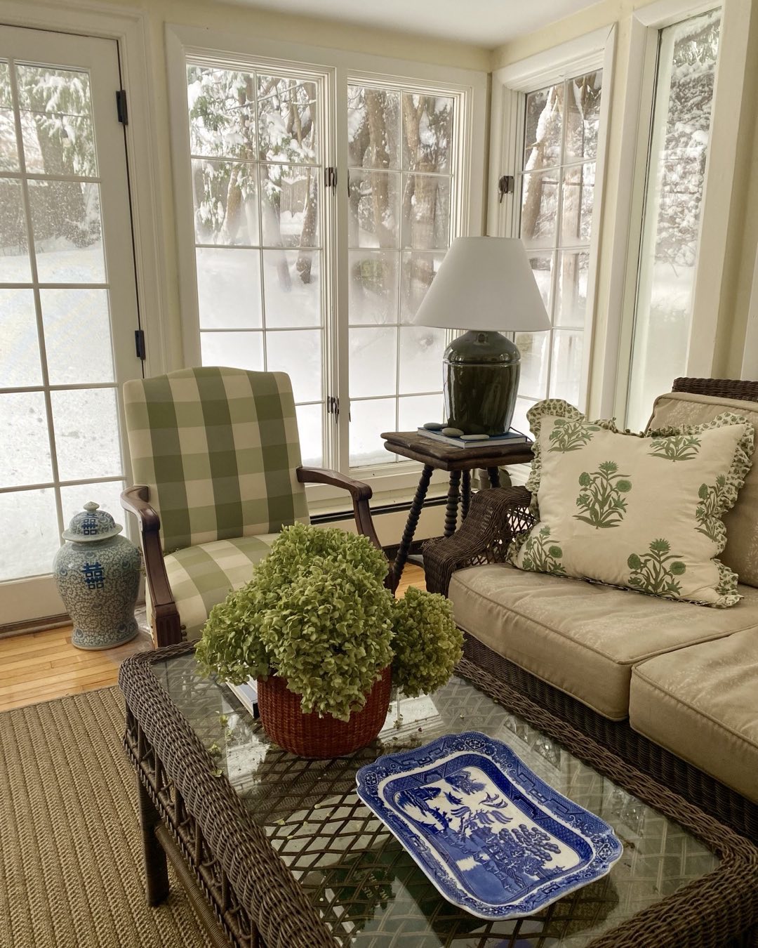Sunny Garden Room