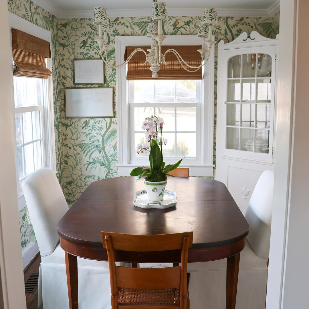 Vintage Garden Nook