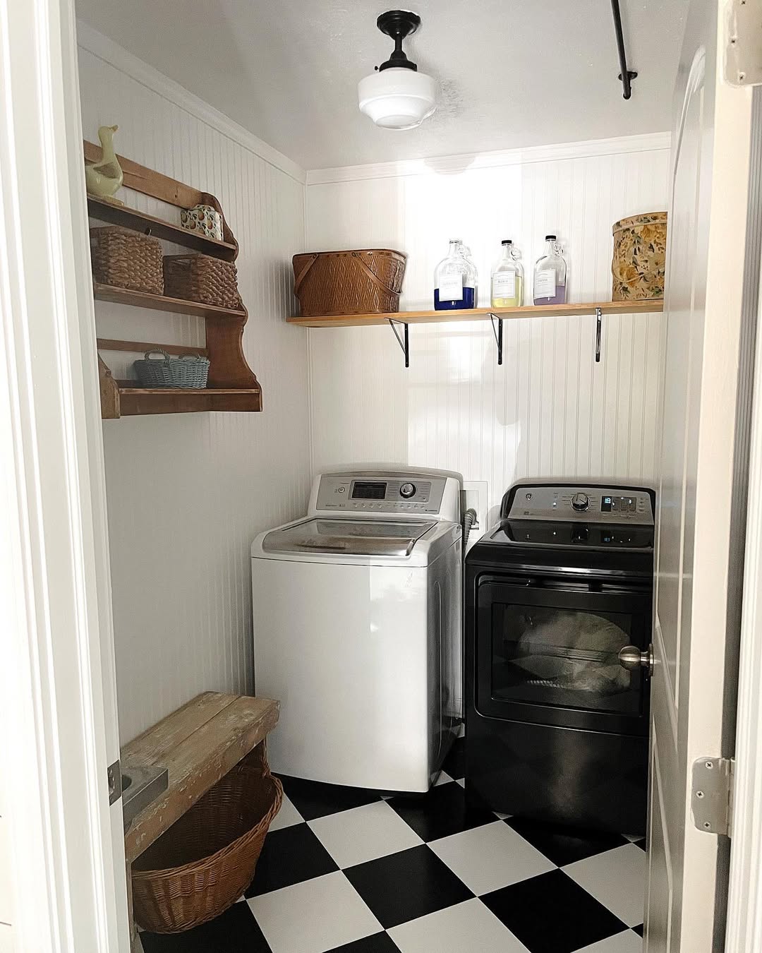 Vintage Laundry Glow-Up