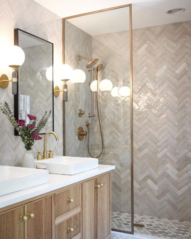 Marble & Wood Harmony